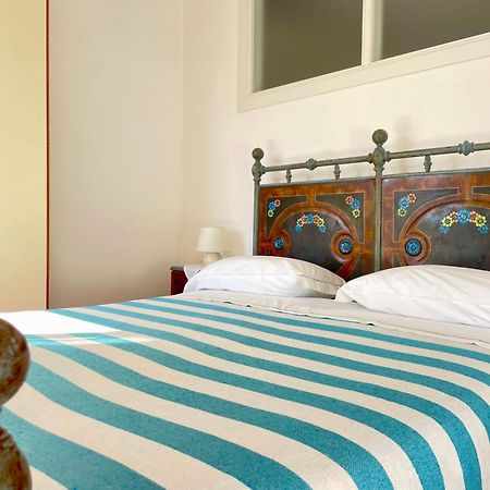 Camere Francesca Vernazza Ngoại thất bức ảnh