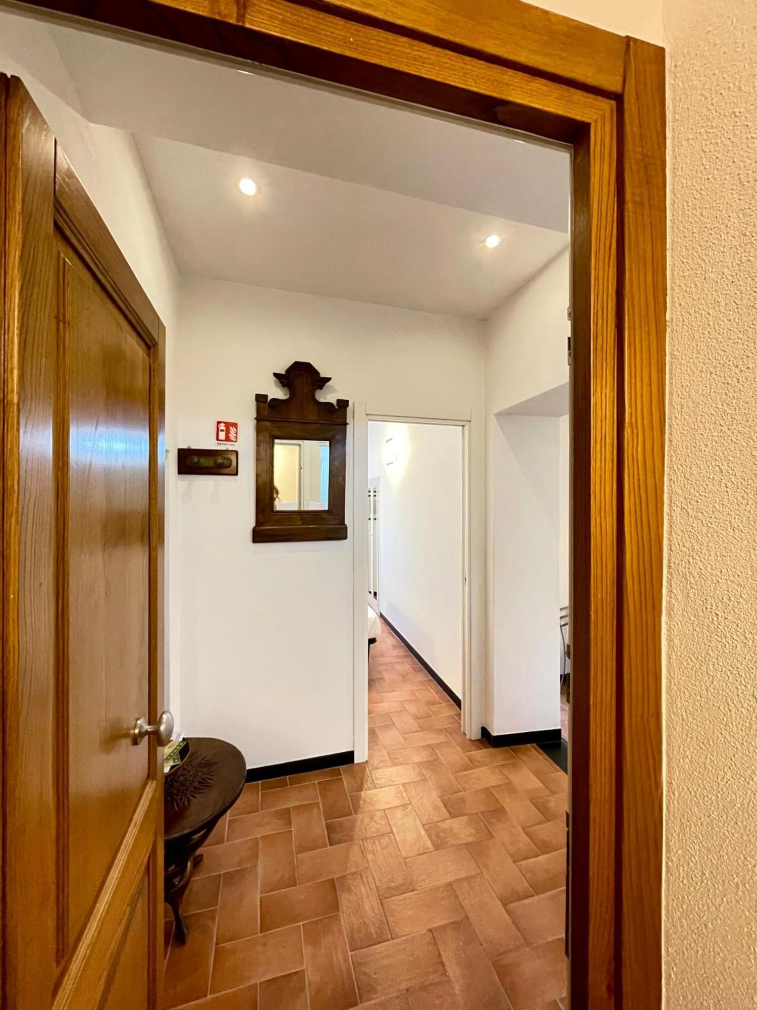 Camere Francesca Vernazza Ngoại thất bức ảnh