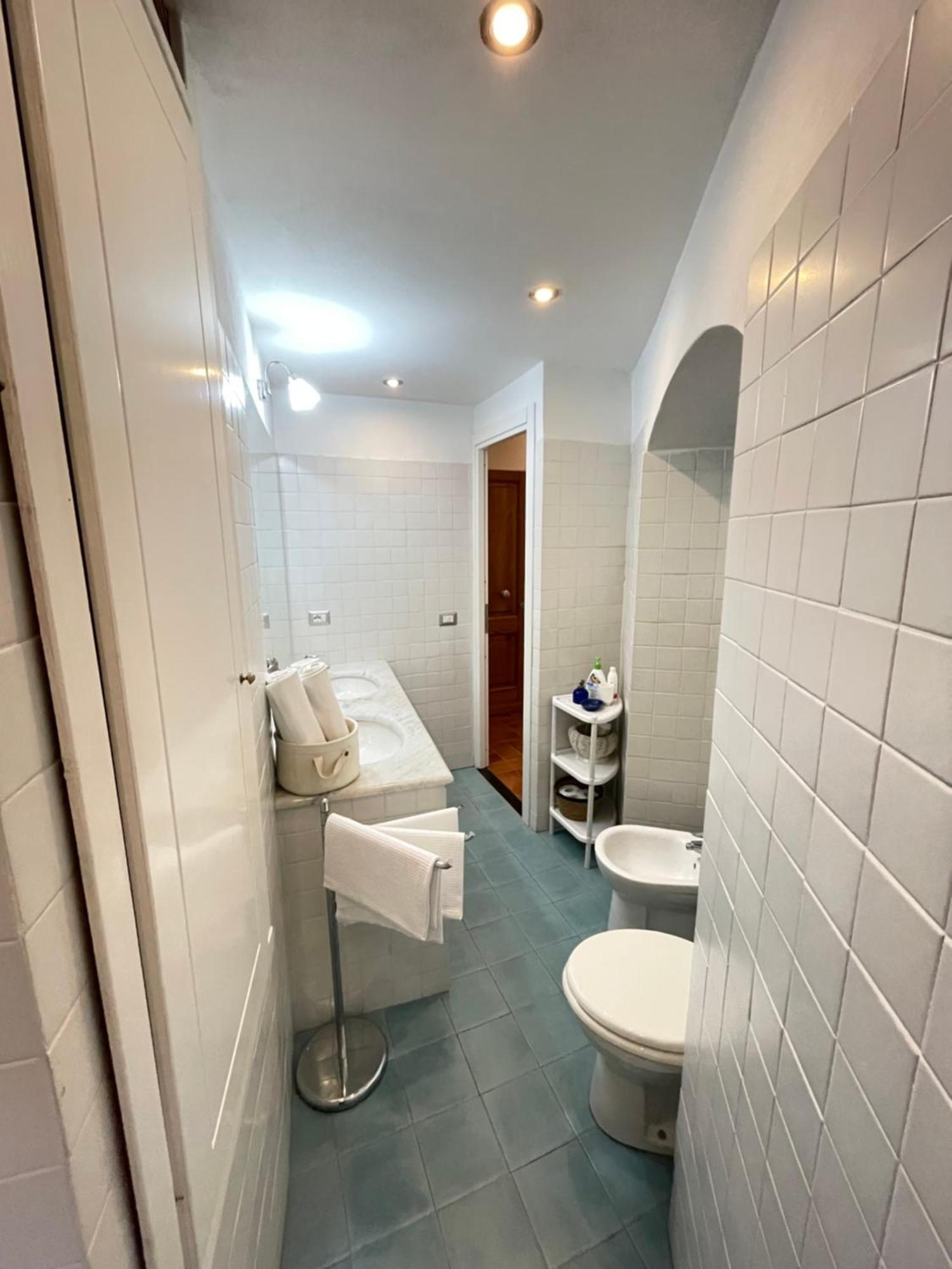 Camere Francesca Vernazza Ngoại thất bức ảnh