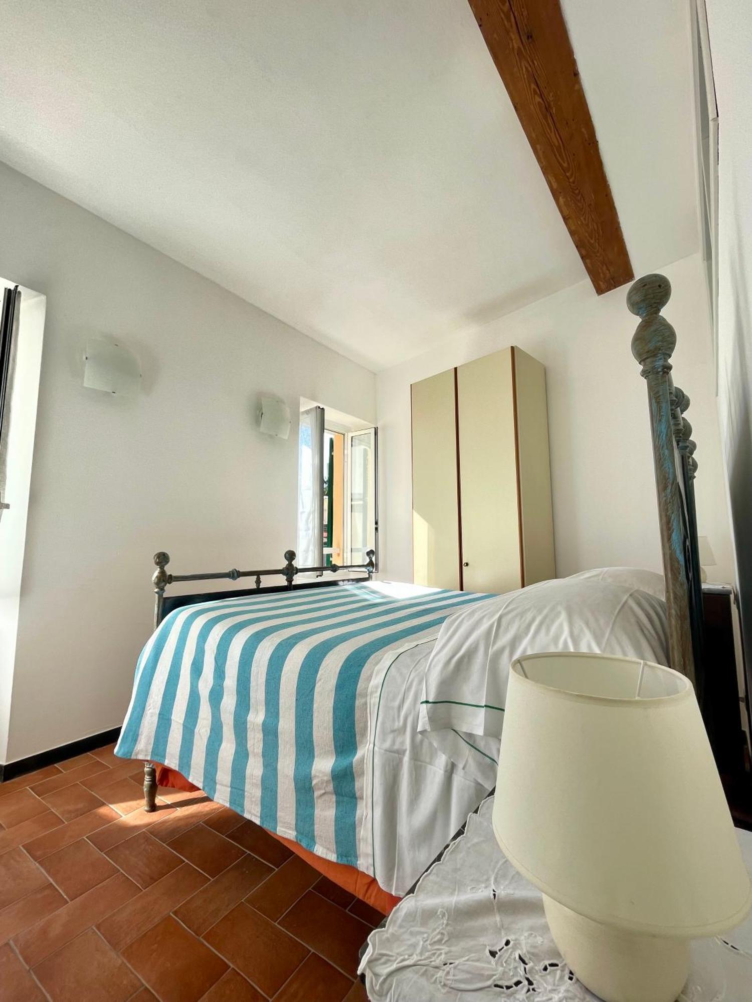 Camere Francesca Vernazza Ngoại thất bức ảnh